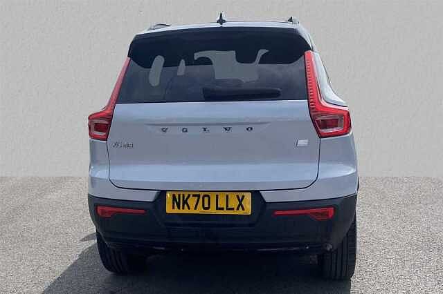 Volvo XC40 SUV 1.5 T5 262bhp R-Design Pro Plug-in Hybrid Vapour Silver