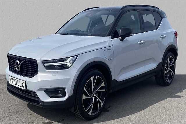 Volvo XC40 SUV 1.5 T5 262bhp R-Design Pro Plug-in Hybrid Vapour Silver